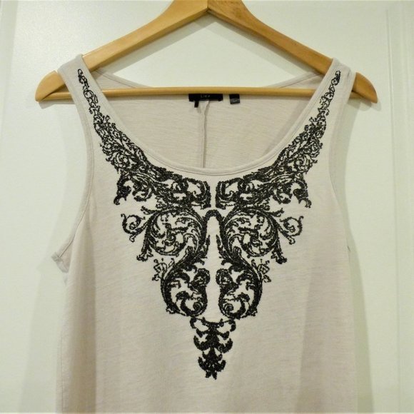 DEX Embelished Neckline High Low Tank - Picture 4 of 8